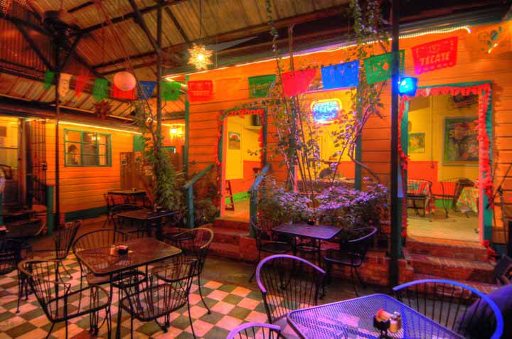 Uncover the Hidden Gems: Best Bars in Houston City