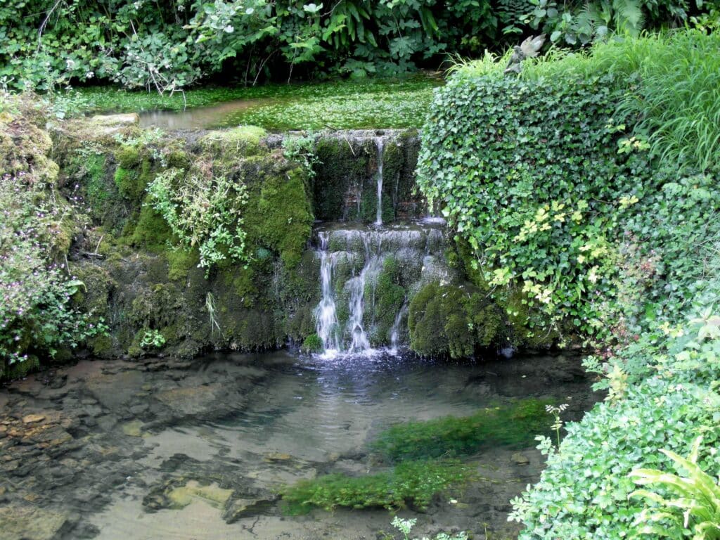 Water Feature-Install A Fountain Or Waterfall